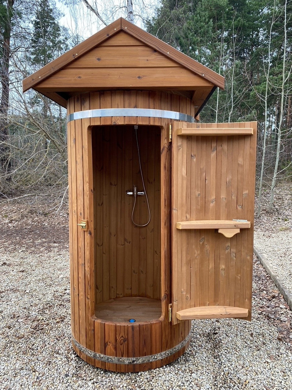 Scandinavian Barrel Shower