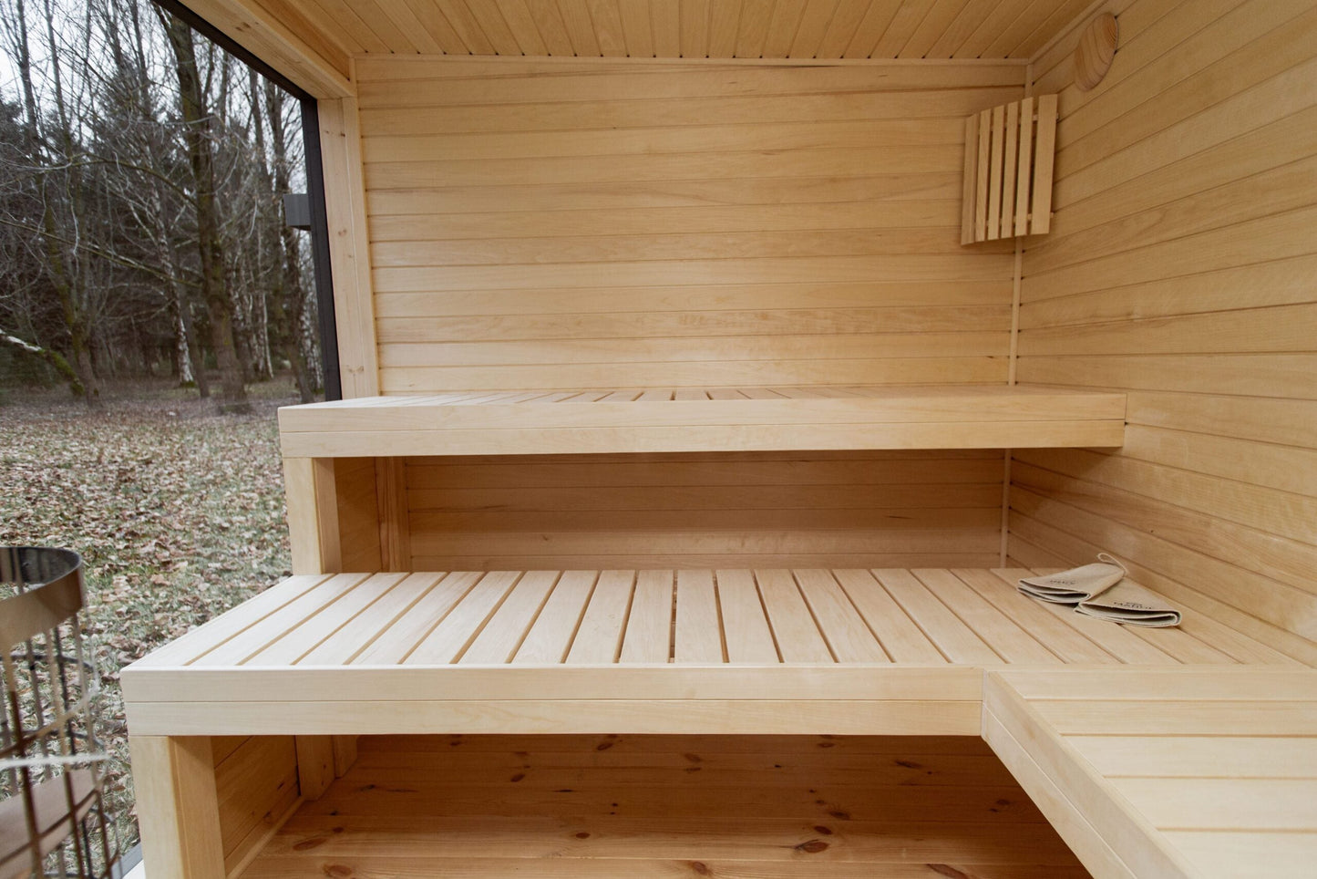 Halo Saunas Galaxy Pod Thermowood