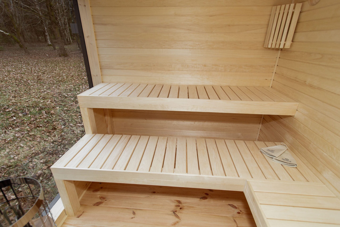 Halo Saunas Galaxy Pod Thermowood